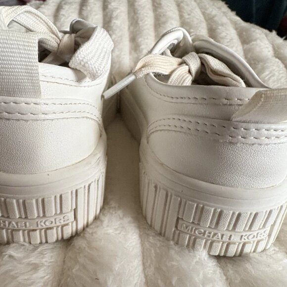 Michael Kors Summer Aline sneakers in white faux-leather girl's size 11 - Picture 4 of 7